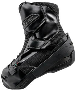 Botte de moto avec Upbikers attachés